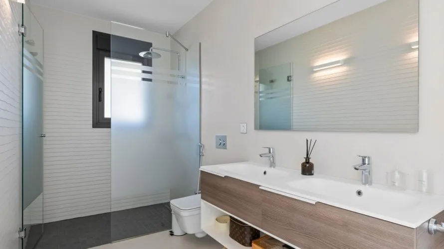 Villa de 4 dormitorios en Campoamor, Spain No. 662 № 21