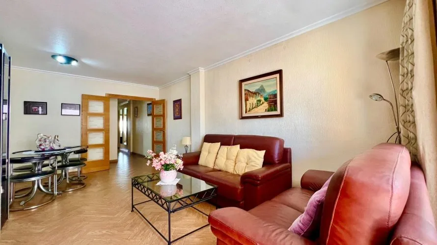 Apartamento de 3 dormitorios en Torrevieja, Spain No. 156 № 23
