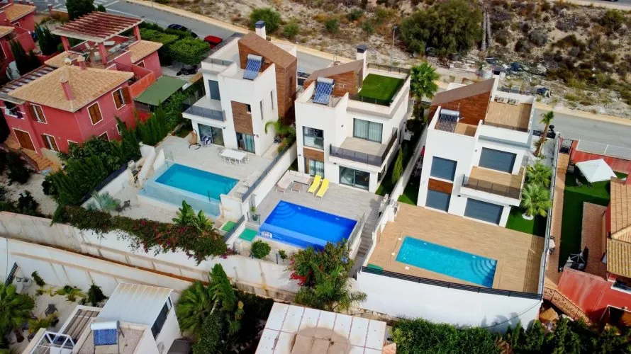 Villa de 3 dormitorios en Finestrat, Spain No. 472 № 3