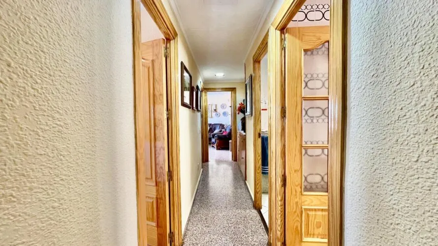 Apartamento de 3 dormitorios en La Mata, Spain No. 136