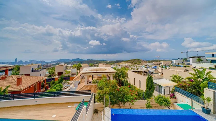 Villa de 3 dormitorios en Finestrat, Spain No. 472 № 20