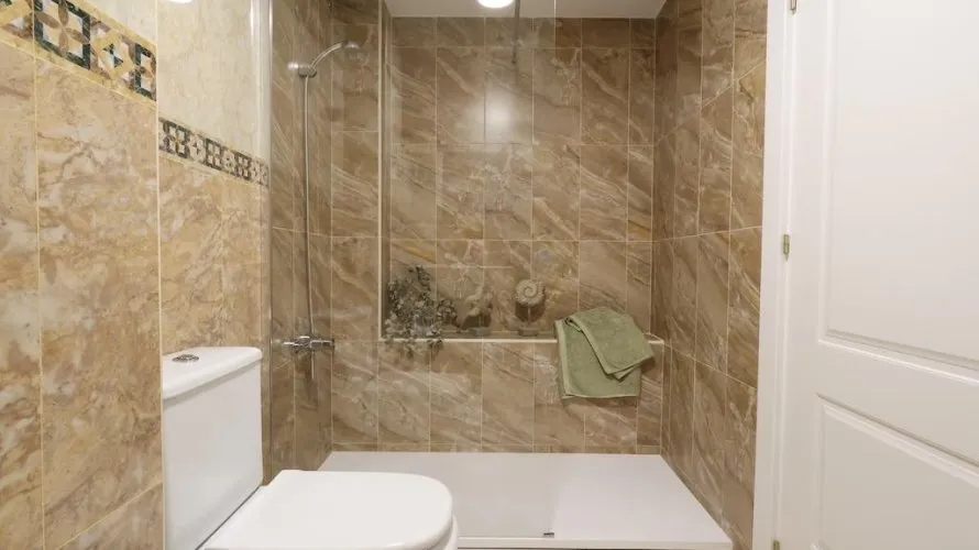 Apartamento de 3 dormitorios en Torrevieja, Spain No. 594 № 16