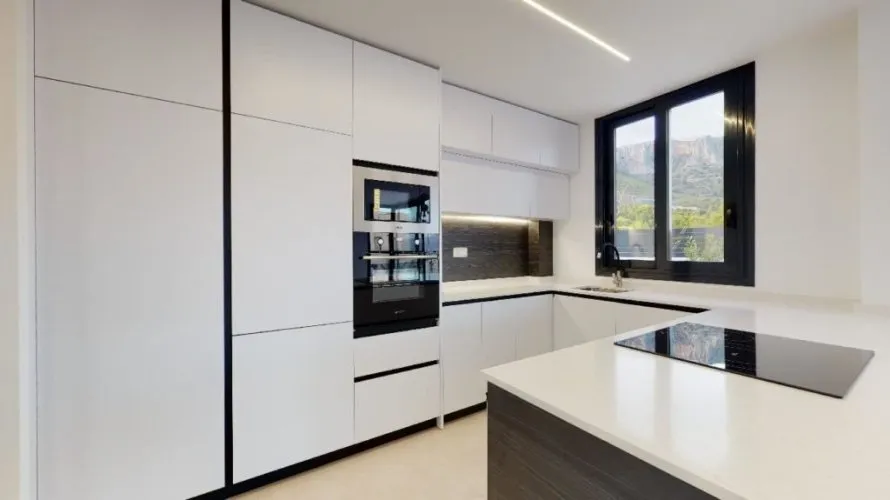 Apartamento de 4 dormitorios en La Alberca, Spain No. 369 № 1