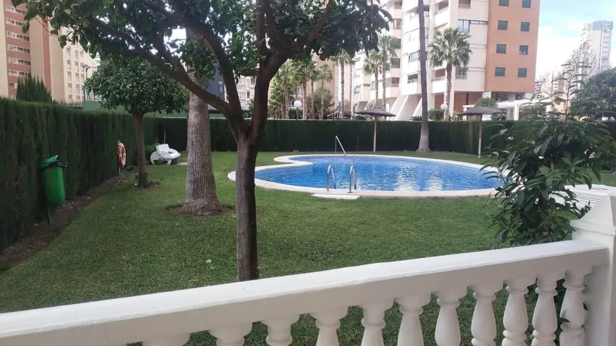 Apartamento de 2 dormitorios en Benidorm, Spain No. 671 № 3