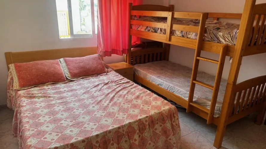 Apartamento de 3 dormitorios en Torrevieja, Spain No. 795 № 11