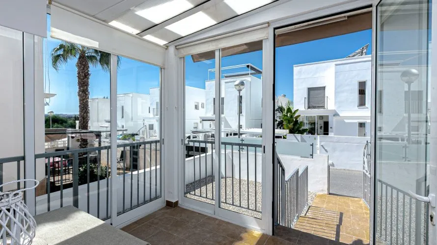 Villa de 143m² en San Fulgencio, Spain No. 1064 № 6