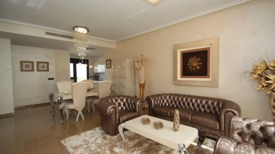 Villa de 157m² en Campoamor, Spain No. 249 № 1