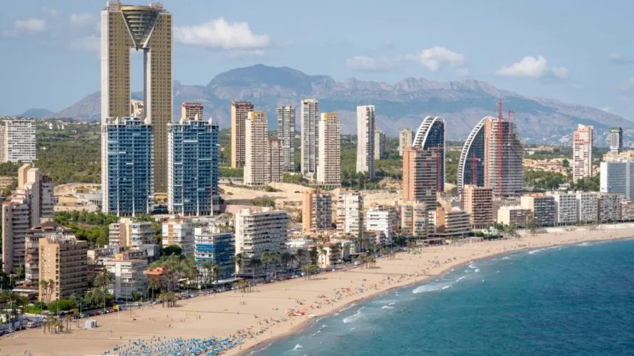 Apartamento de 3 dormitorios en Benidorm, Spain No. 367 № 25