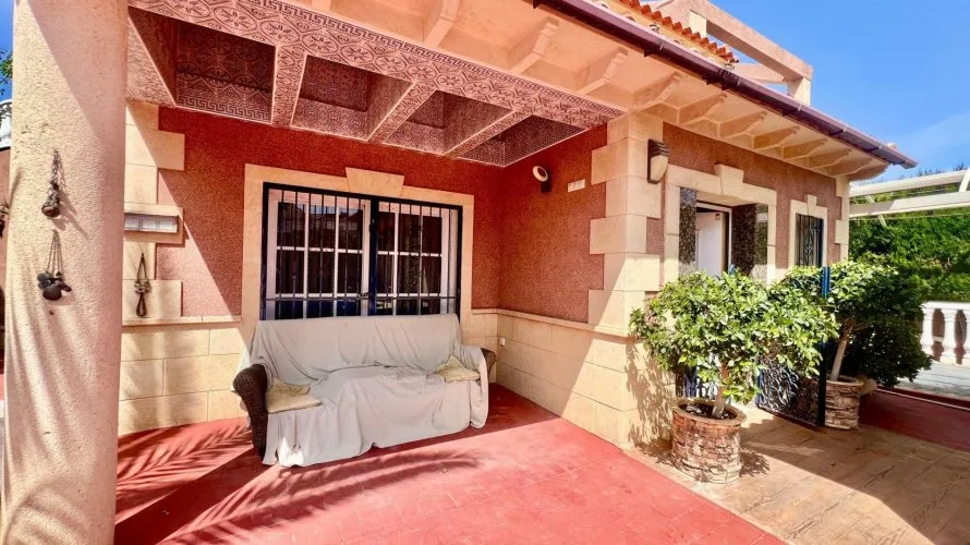 Villa de 3 dormitorios en Torrevieja, Spain No. 120 № 23