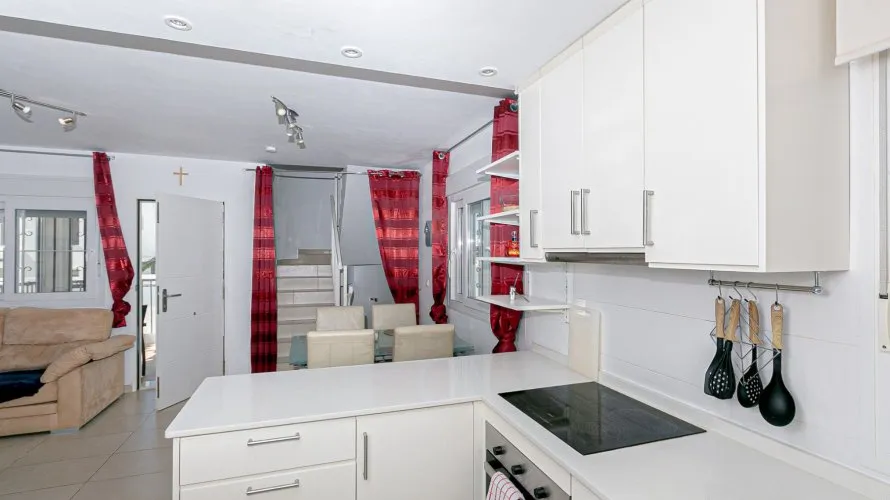 Villa de 143m² en San Fulgencio, Spain No. 1064 № 17