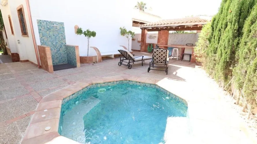 Apartamento de 4 dormitorios en Villamartin, Spain No. 782 № 24
