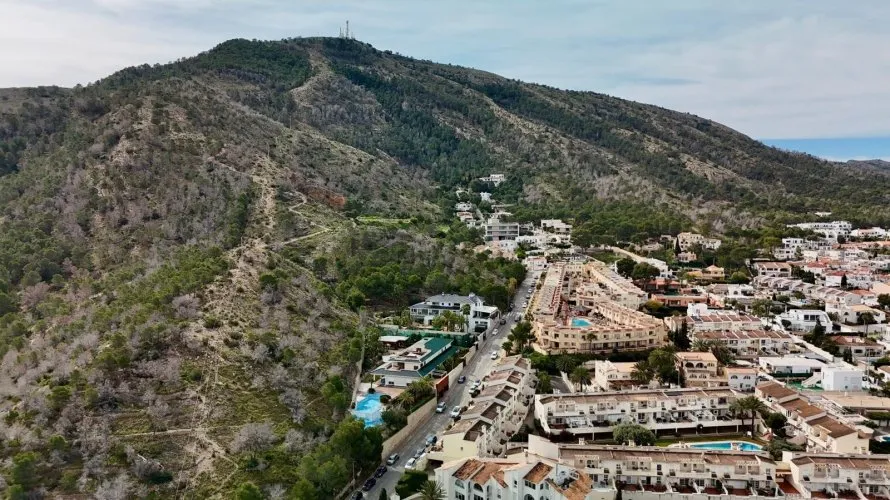 Apartamento de 3 dormitorios en L'Alfàs del Pi, Spain No. 1045 № 13