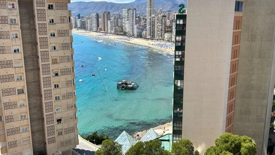 Apartamento de 1 dormitorio en Benidorm, Spain No. 860 № 5