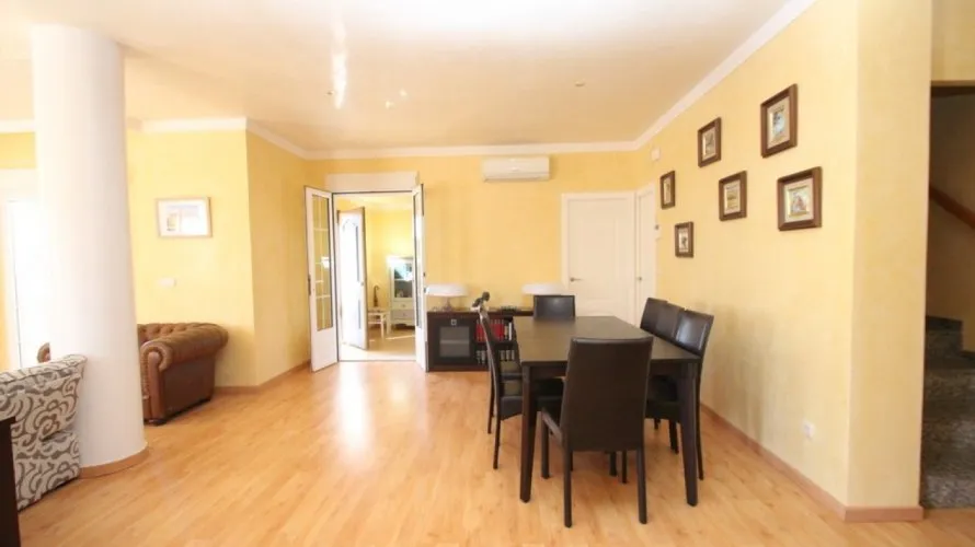 Villa de 5 dormitorios en Cabo Roig, Spain No. 563 № 6