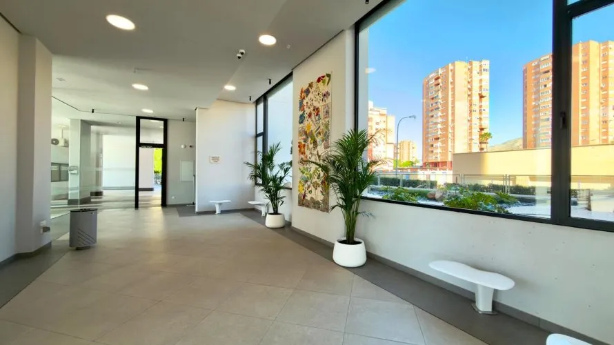 Apartamento de 3 dormitorios en Benidorm, Spain No. 1142 № 21