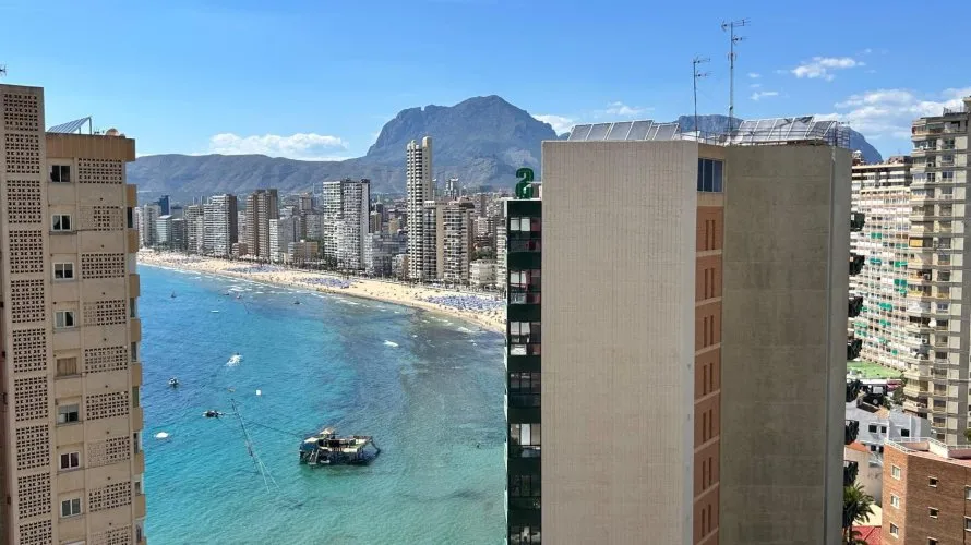 Apartamento de 1 dormitorio en Benidorm, Spain No. 860 № 18