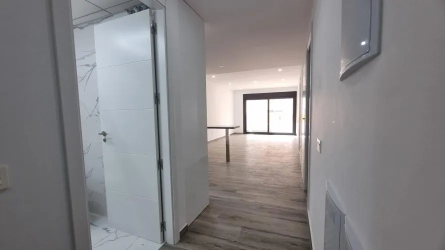 Apartamento de 3 dormitorios en Torrevieja, Spain No. 104 № 5
