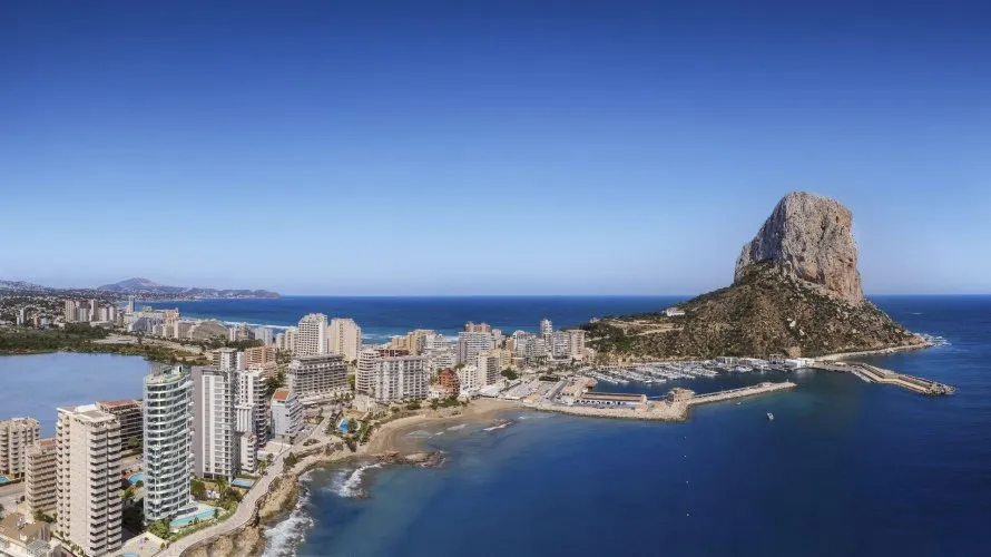 Apartamento de 3 dormitorios en Calpe, Spain No. 546