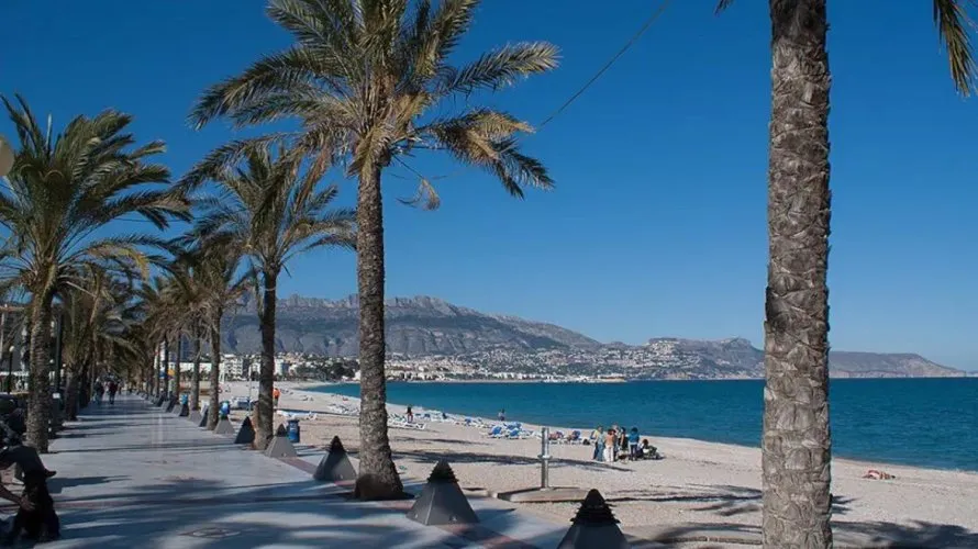 Villa de 4 dormitorios en Albir, Spain No. 539 № 28