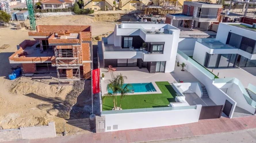 Villa de 3 dormitorios en Rojales, Spain No. 516 № 24