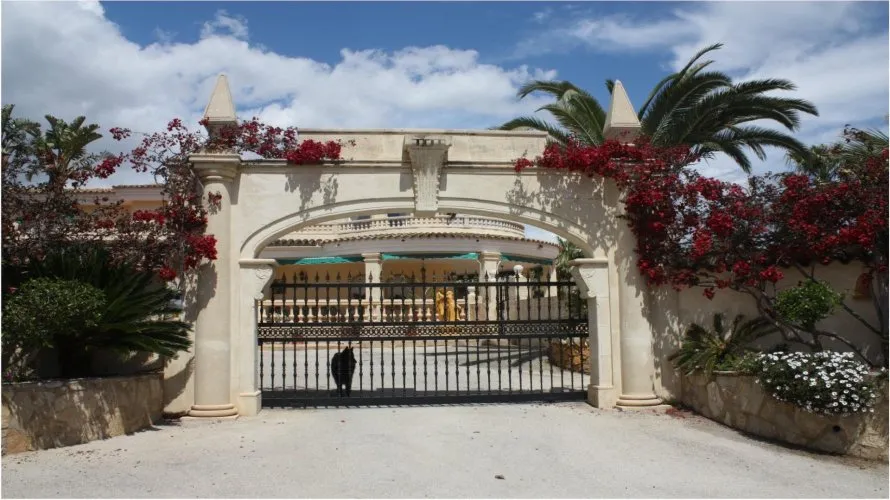 Villa de 5 dormitorios en L'Alfàs del Pi, Spain No. 475 № 4