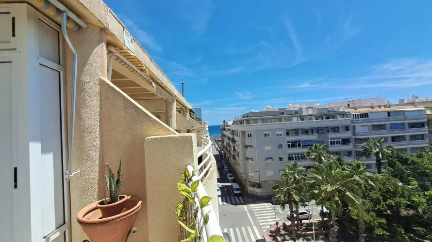 Ático de 2 dormitorios en Torrevieja, Spain No. 1418 № 3