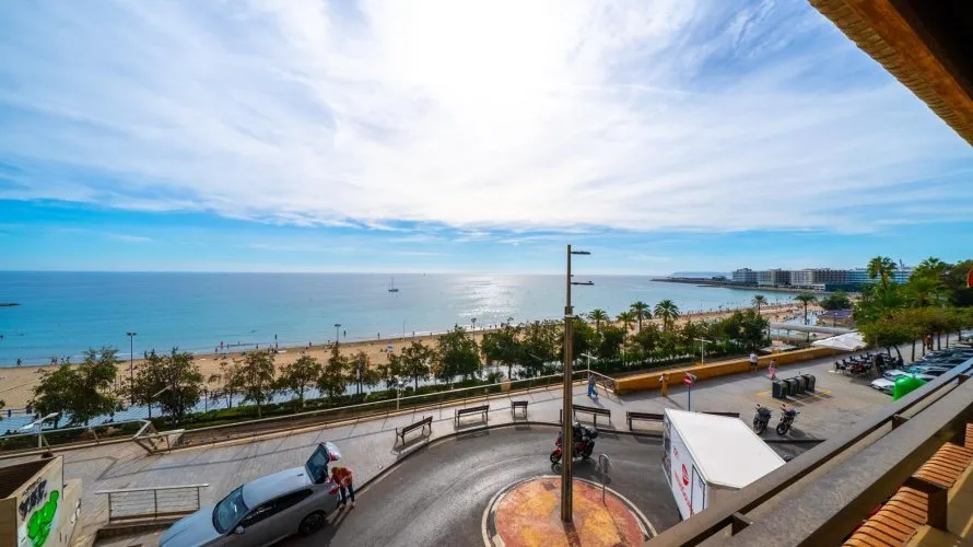Apartamento de 1 dormitorio en Alicante, Spain No. 904