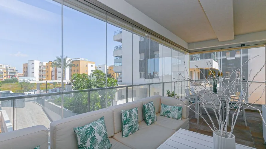 Apartamento de 82m² en Alicante, Spain No. 893 № 13