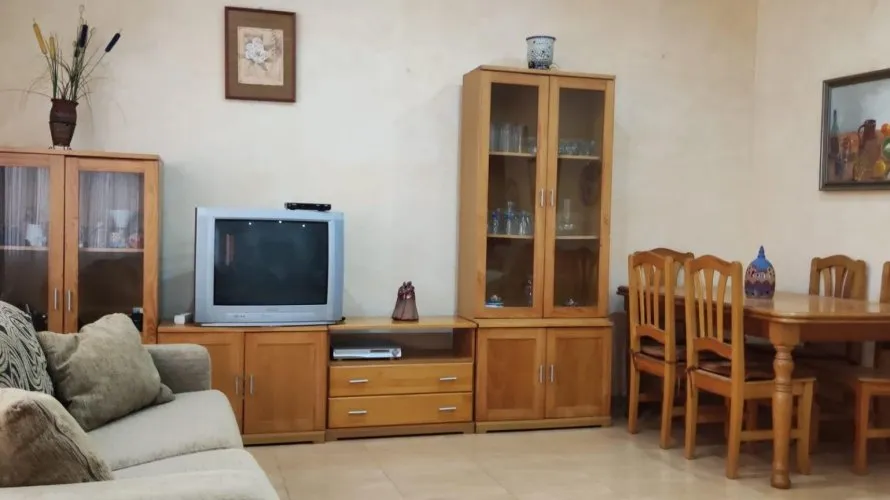 Сasa de 3 dormitorios en Torrevieja, Spain No. 750 № 1