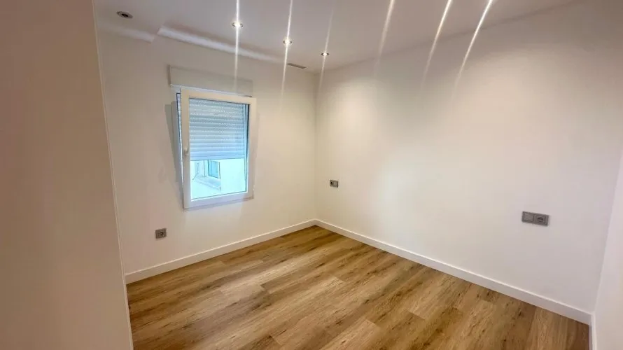 Apartamento de 3 dormitorios en Alicante, Spain No. 1330 № 7