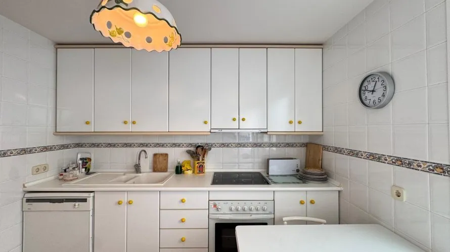 Apartamento de 3 dormitorios en Torrevieja, Spain No. 1323 № 27