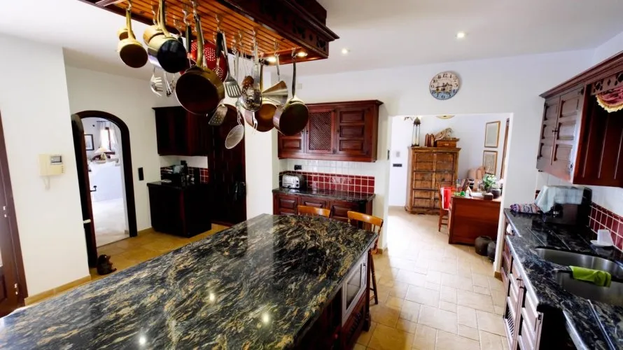 Villa de 4 dormitorios en Fustera, Spain No. 291 № 10