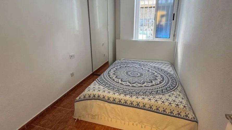Apartamento de 3 dormitorios en Torrevieja, Spain No. 1380 № 5