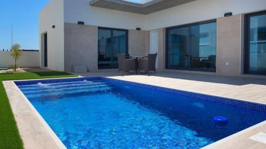 Villa de 3 dormitorios en Daya Nueva, Spain No. 275 № 10