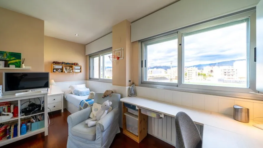 Apartamento de 4 dormitorios en Villajoyosa, Spain No. 1036 № 27