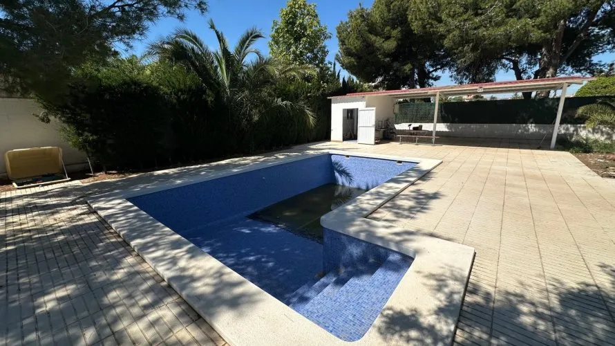 Villa de 5 dormitorios en San Vicente del Raspeig, Spain No. 1106 № 19