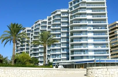 Apartamento de 3 dormitorios en Calpe, Spain No. 379