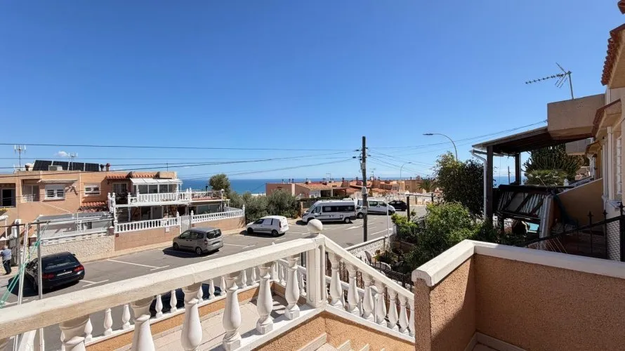 Сasa de 3 dormitorios en Gran Alacant, Spain No. 1073 № 20
