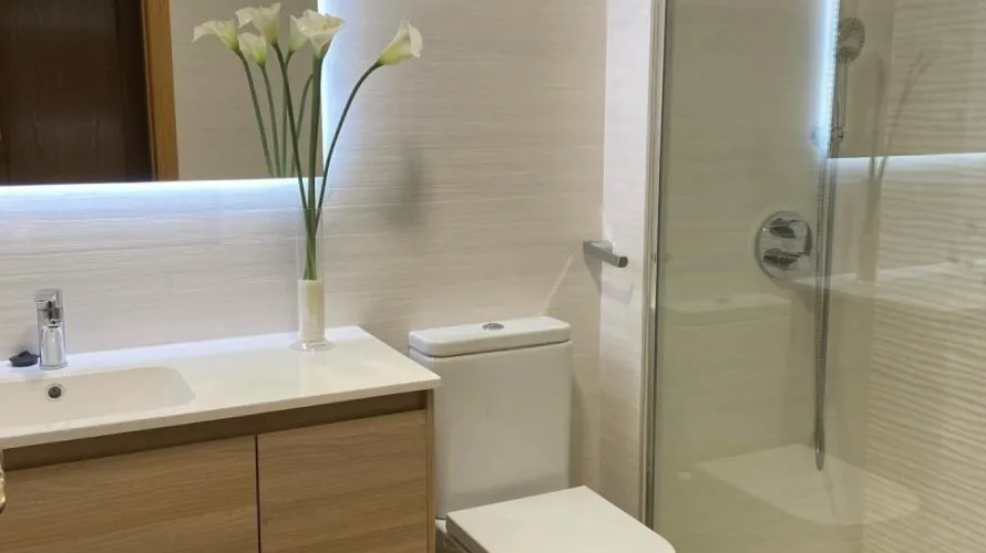 Apartamento de 3 dormitorios en Alicante, Spain No. 126 № 18