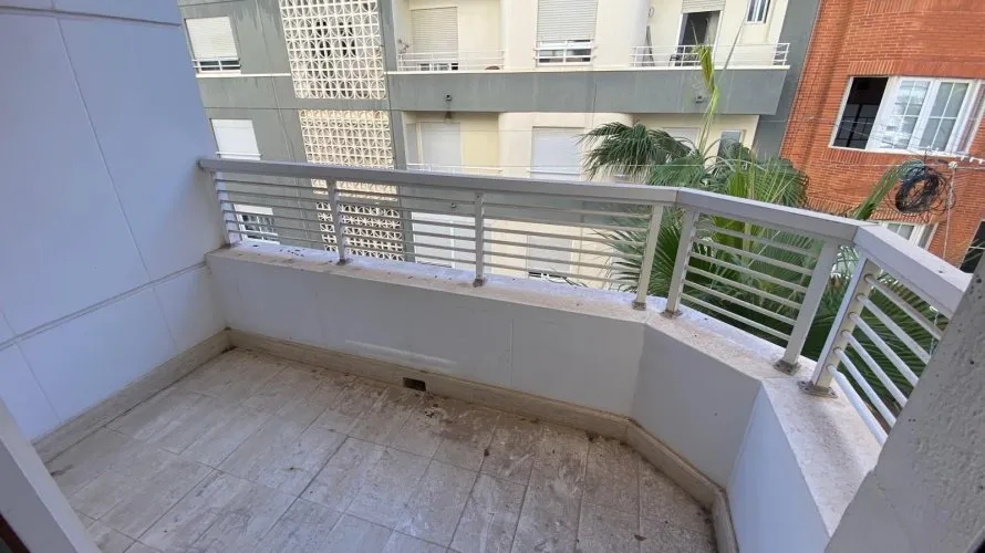 Apartamento de 4 dormitorios en Torrevieja, Spain No. 781 № 11