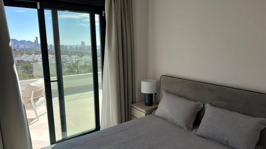 Apartamento de 2 dormitorios en Finestrat, Spain No. 992 № 11