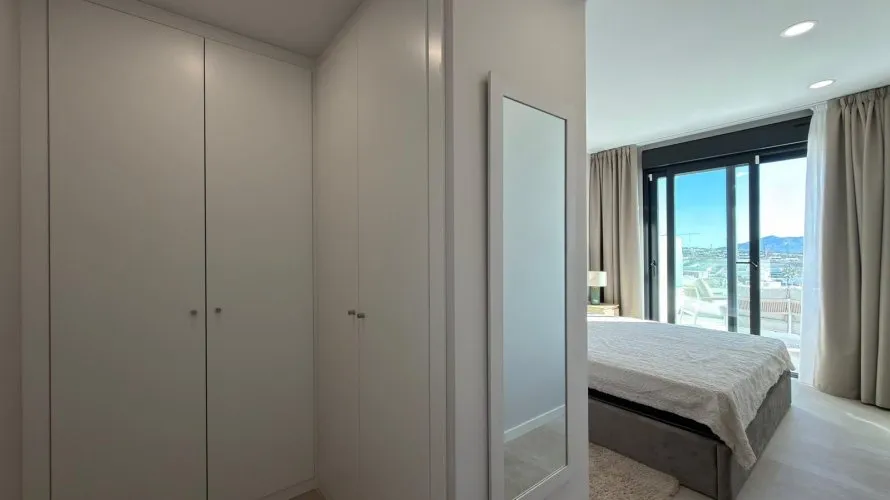 Apartamento de 2 dormitorios en Finestrat, Spain No. 992 № 9