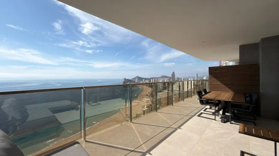 Ático de 3 dormitorios en Benidorm, Spain No. 1041 № 10