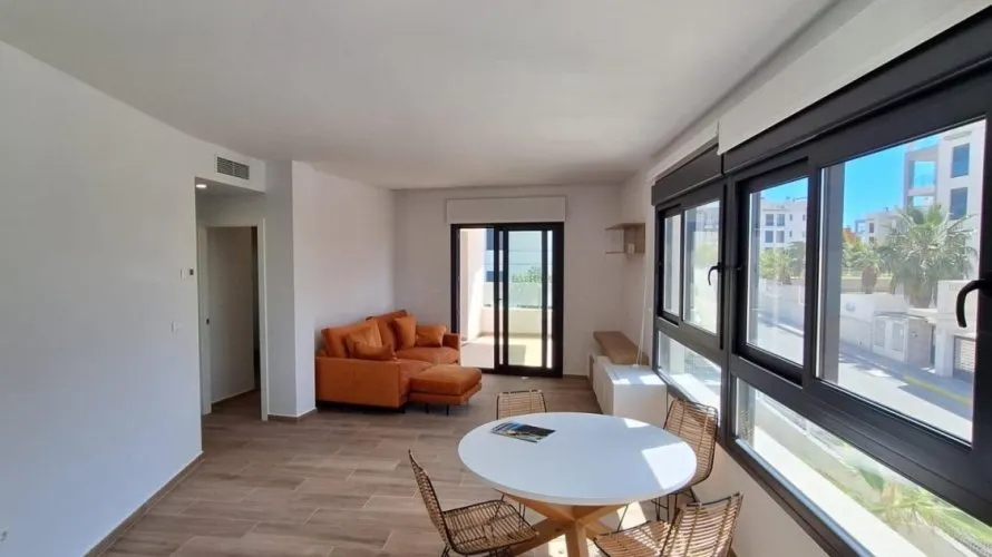 Apartamento de 2 dormitorios en Villamartin, Spain No. 555 № 15