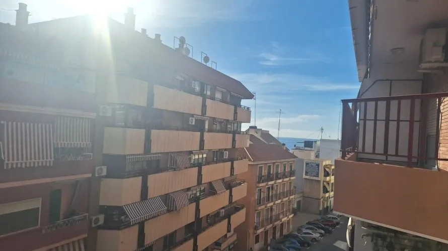 Apartamento de 3 dormitorios en Alicante, Spain No. 162 № 24
