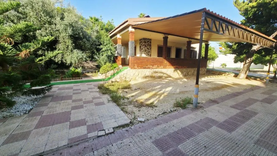 Apartamento de 5 dormitorios en Alicante, Spain No. 906 № 2