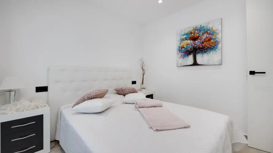 Apartamento de 3 dormitorios en Torrevieja, Spain No. 1392 № 21