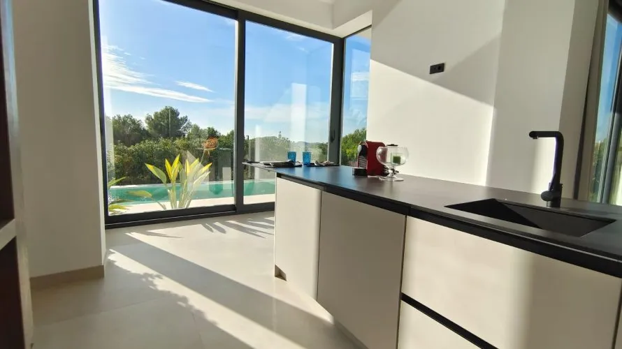 Villa de 4 dormitorios en Finestrat, Spain No. 834 № 6