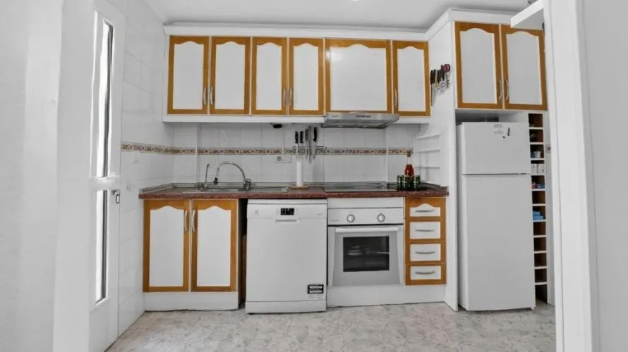 Сasa de 2 dormitorios en Torrevieja, Spain No. 864 № 17
