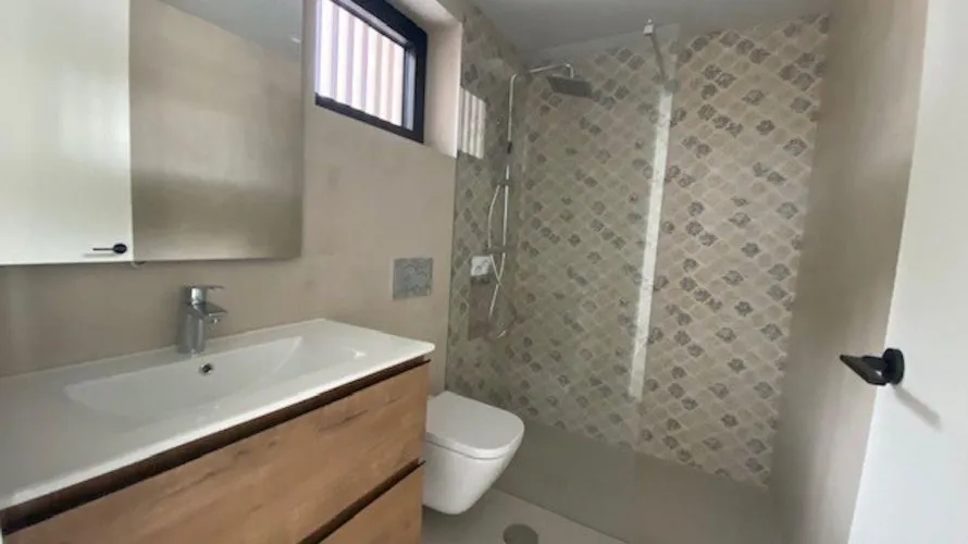 Villa de 3 dormitorios en Alicante, Spain No. 534 № 2
